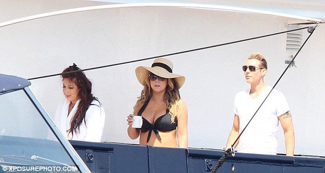 2A1EA1E000000578-3144810-image-a-226 1435712079668 51704