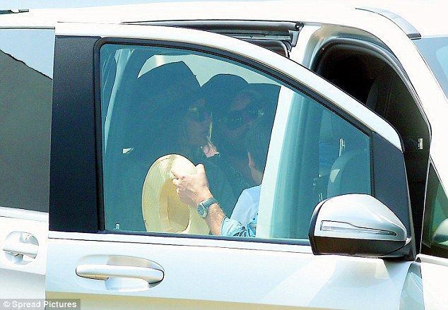 2A375D8100000578-3149150-image-a-136 1435980438443 d92a6