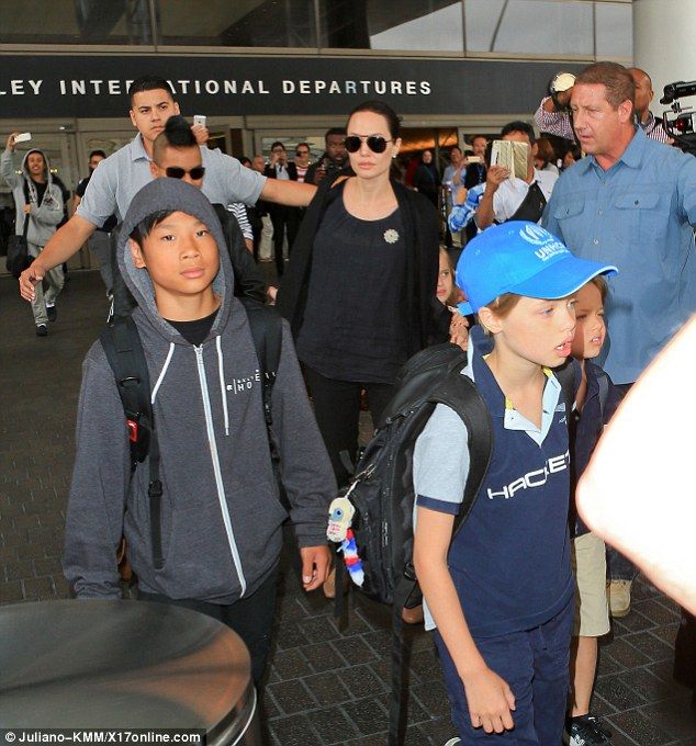 2A42CEC900000578-0-image-a-29 1436145620858 bfc46