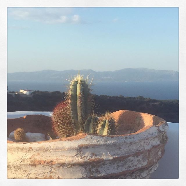 mirandakerrmykonos3 2ca23