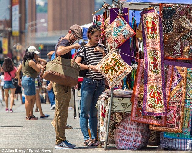 2A76C30700000578-3158076-image-a-77 1436699404256 66dfb