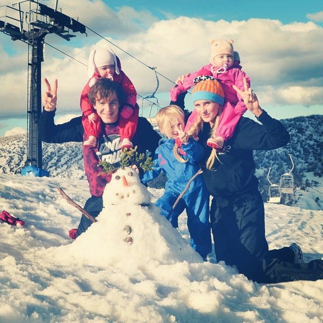 mother-twins-frequently-asked-question-sign-annie-nolan-113 5d534