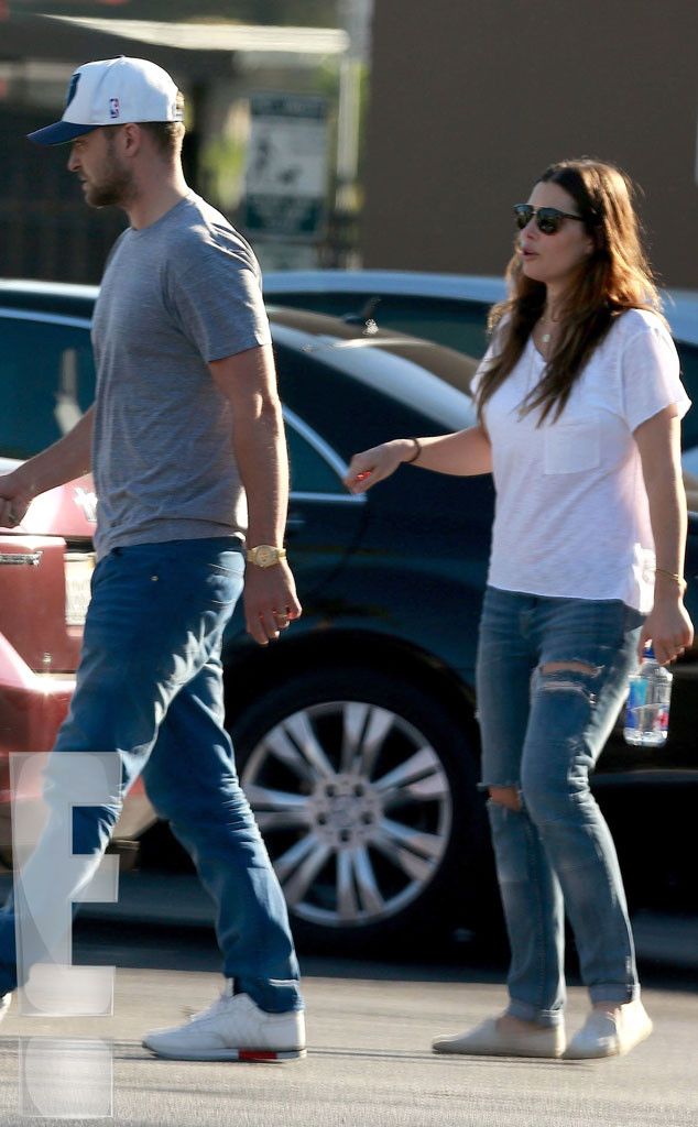 rs 634x1024-150730101824-634-Jessica-Biel-Justin-Timberlake-First-Photo-Together-Since-Silas-Born-Animal-Hospital-J1R-73015 40cfe