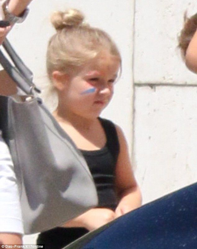 2B5F8D3900000578-3198945-image-a-2 1439604678976 573ac