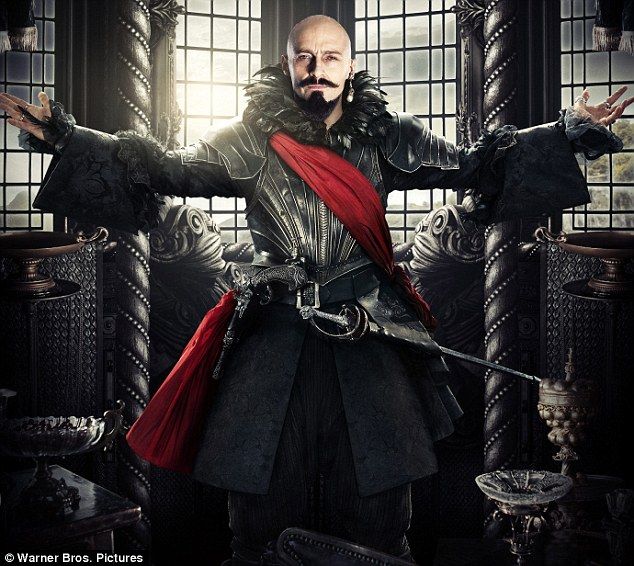 2B5B37D500000578-3199100-image-m-145 1439631487740 946d7