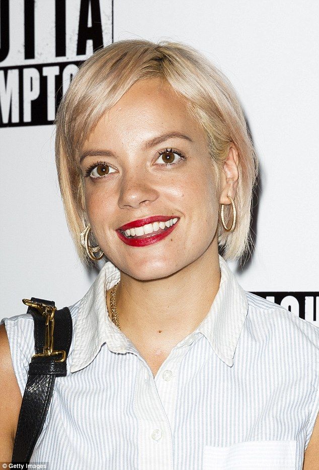 2B881F6000000578-3205193-image-a-49 1440102316186 73ef3