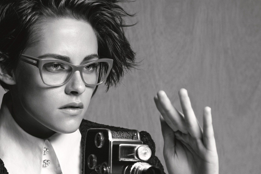 CHANEL-eyewear-kristen-stewart-Karl-Lagerfeld-1-vogue-8apr15-pr b b39ef