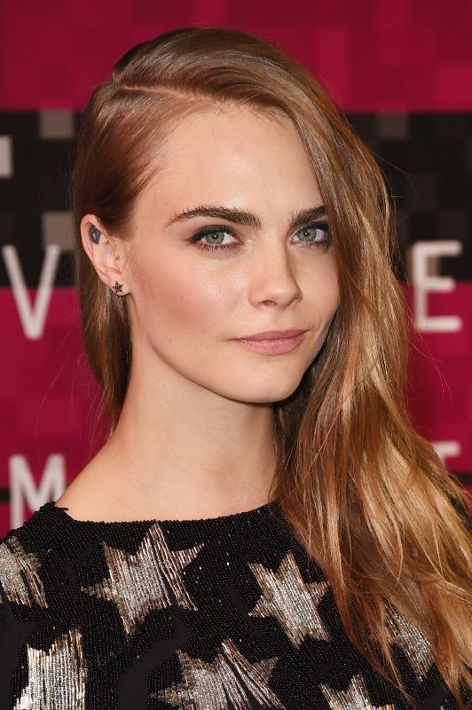 cara-delevingne-mtv-vmas 7214e