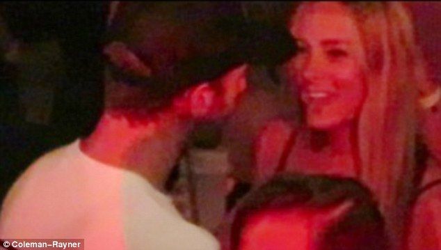 2BDBA86800000578-3217557-image-a-76 1441062857278 f4129