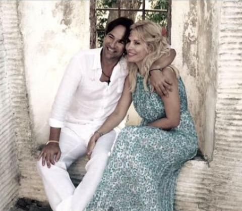 ELENI MENEGAKI KAI PANTZOPOULOS 2e65f