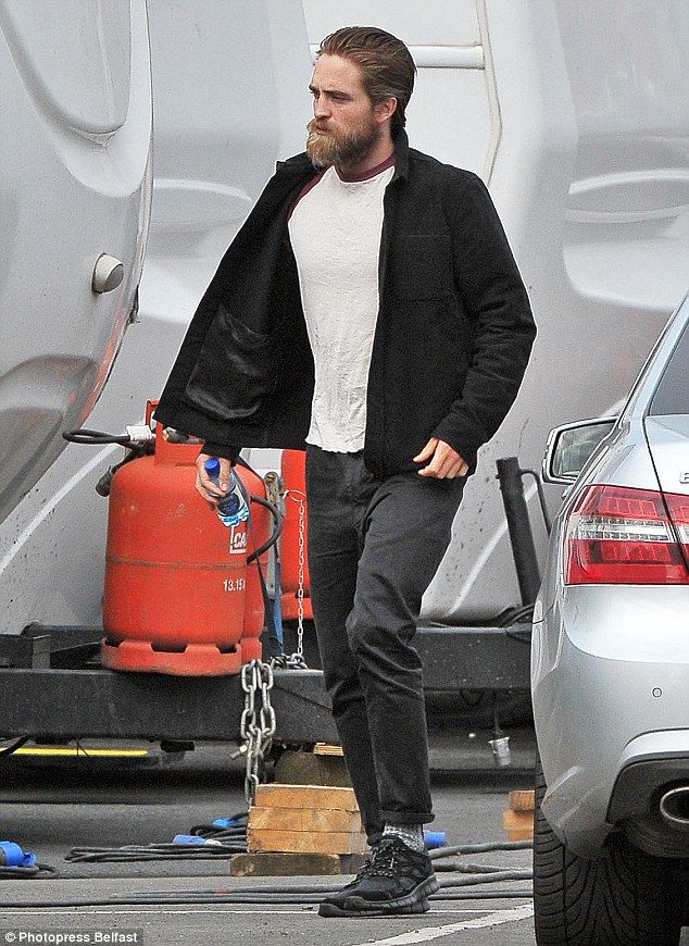 2C06AE6200000578-3224602-image-m-36 1441582878438 81837