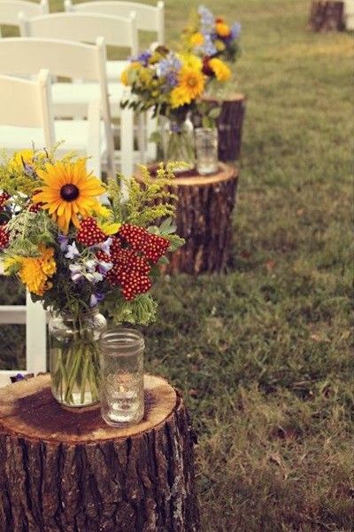 backyard-fall-wedding-ideas-143913-fall-wedding-aisle-decorations-2 3afbd