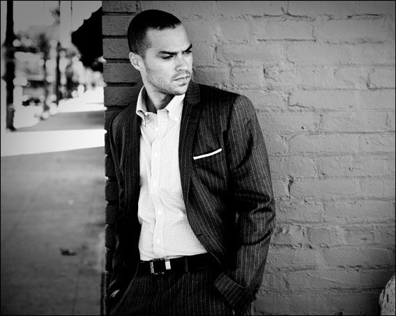 JimWright TVGuide JesseWilliams05 82282