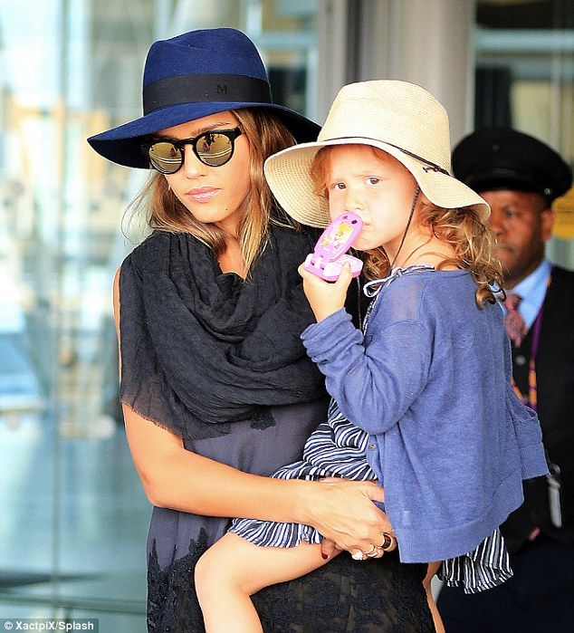 2C16946700000578-3227123-image-a-22 1441756469309 a2431