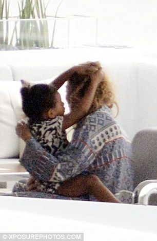 2C26596C00000578-3229480-image-a-187 1441900291745 53375