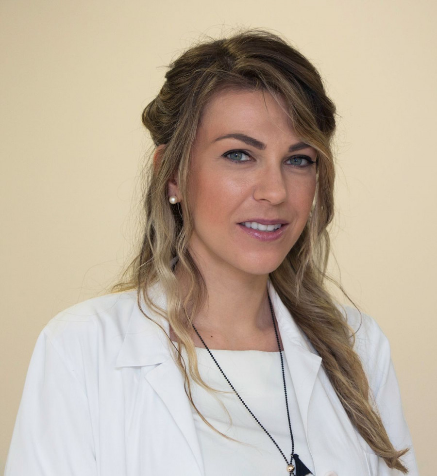 konstantina photo cc 89f2b