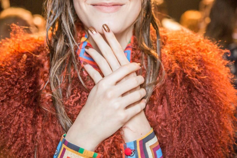 29-fall-beauty-w724 27121