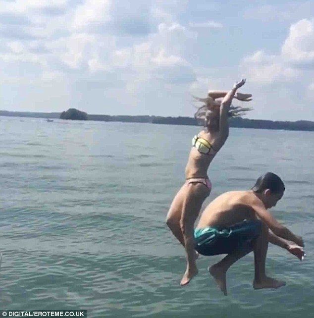 2C97B62C00000578-0-image-a-115 1442837978344 7398e