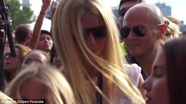 2CCD662800000578-3250396-image-a-22 1443302890283 b6722