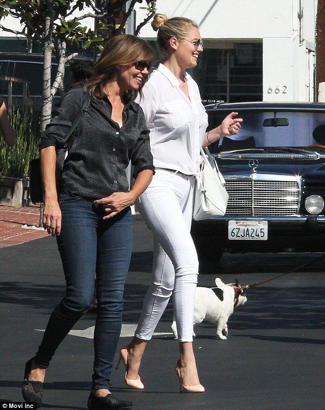 2CDEBC2E00000578-3254186-image-a-5 1443568033422 6c5b4