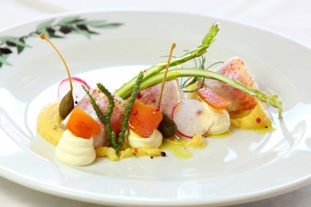 13. Titania Hotel   Olive Garden   Menu f73fd