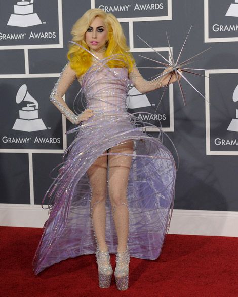 lady-gaga-grammys-glittery-dress ff4aa