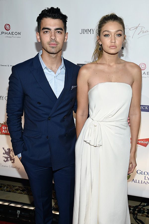 joe-jonas-gigi-hadid-red-carpet-kyme-gala-gty2 a545e