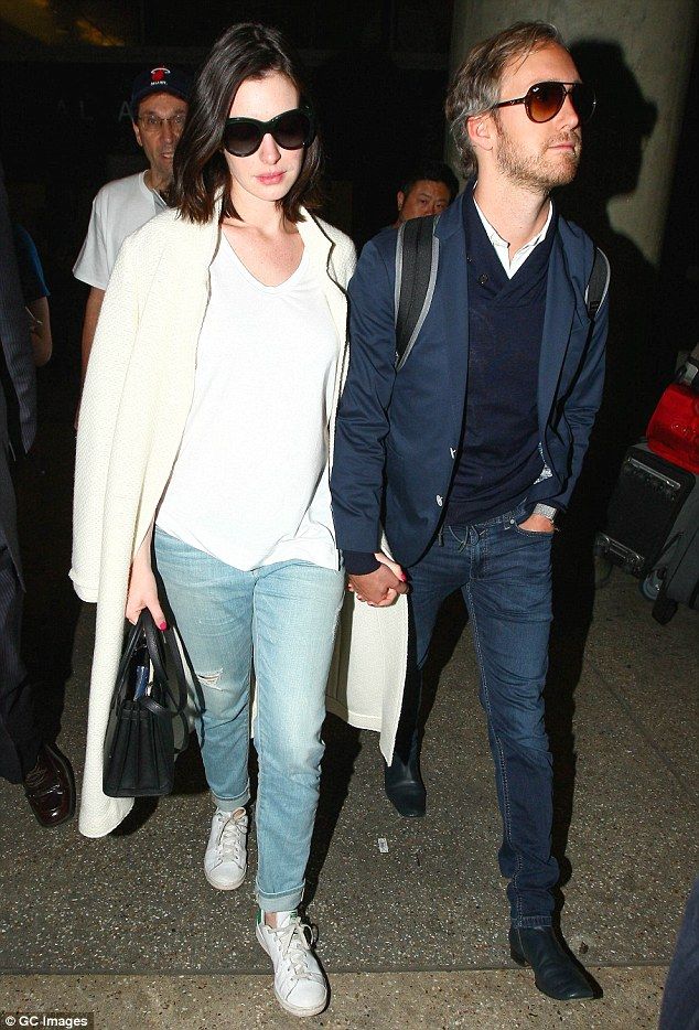 2D4DE32C00000578-0-image-m-9 1444577712539 3df0c