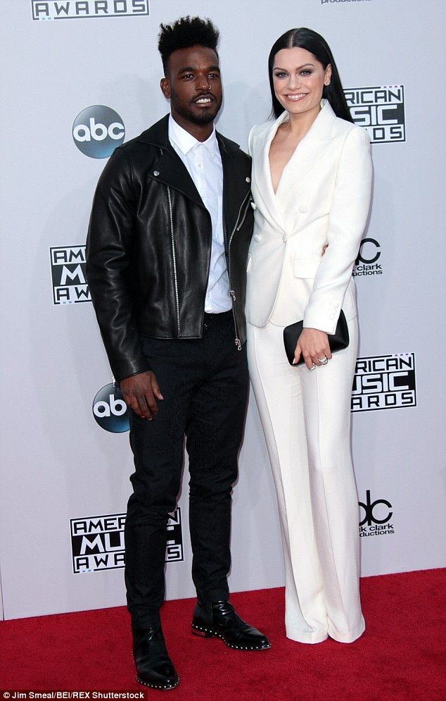 2D6FB43C00000578-3273799-image-m-9 1444901491062 6ebaf