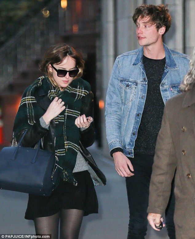 2D8BA76500000578-0-image-m-41 1445221608310 bcdf3