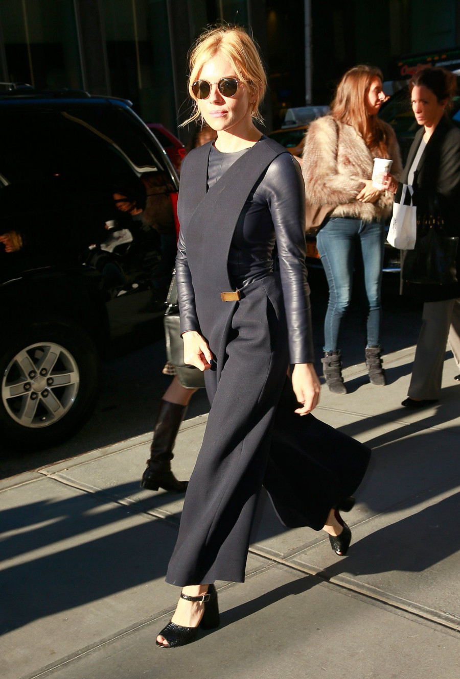 celebrity-style-sienna-miller f06d6