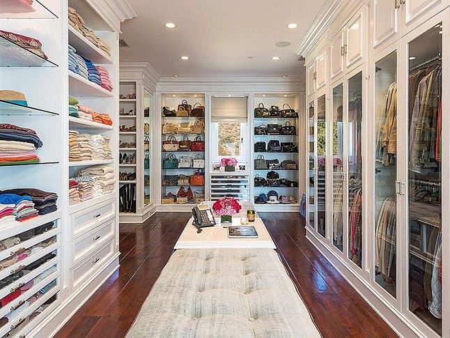 Yolanda-Foster-celebrity-closet ad620