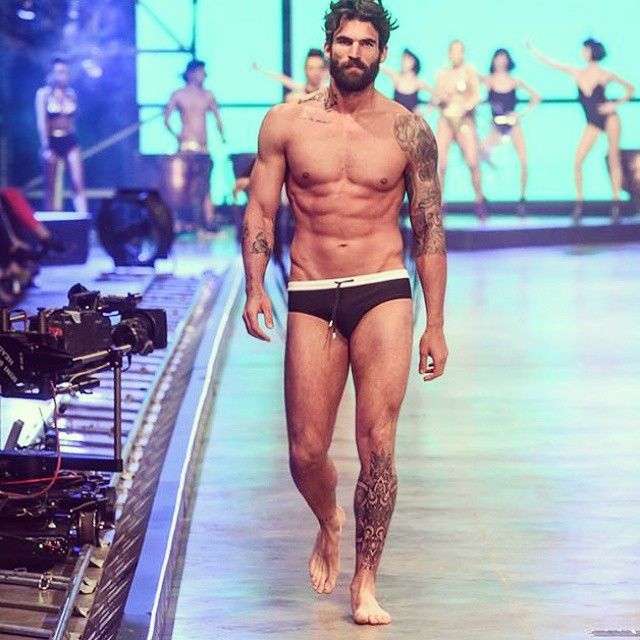 dimitris alexandrou 11 67a99