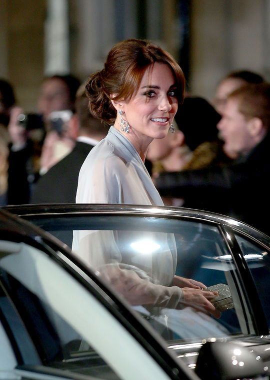 kate-middleton-updo-front-w540 6cdbe