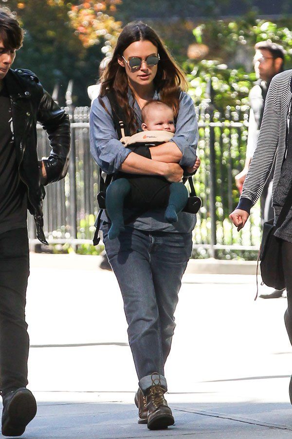 keira-knightley-daughter-edie-james-righton-06 a975d