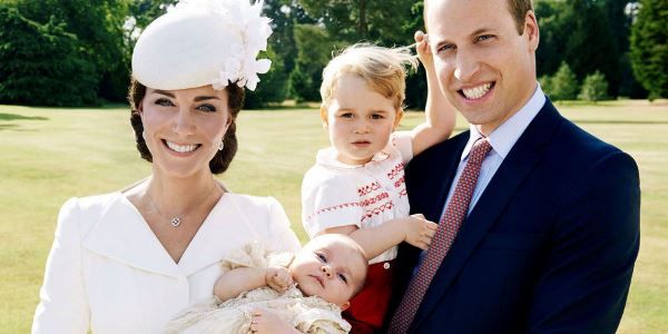 landscape-1445797407-charlotte-holiday 1 59ff6