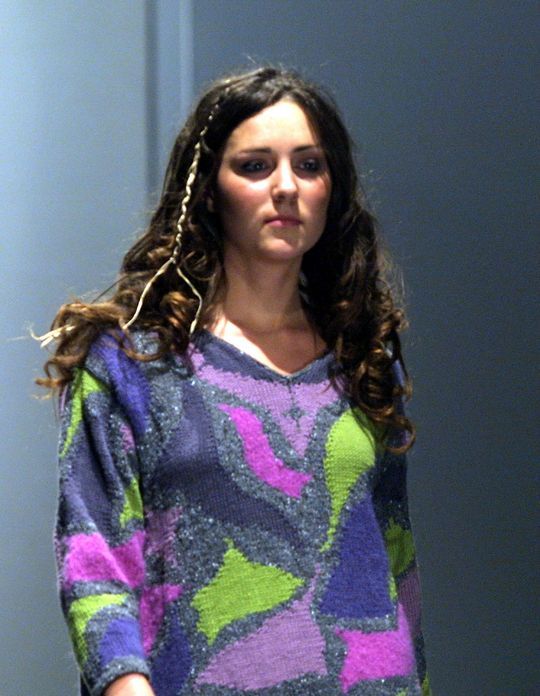 kate-middleton-hair-2002 4a52b