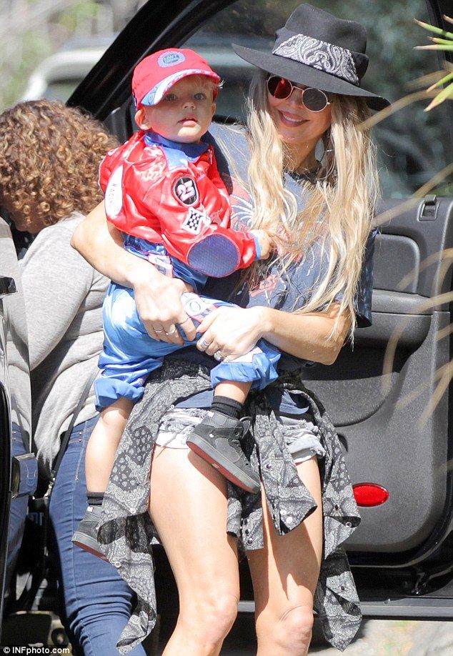 2DEBA05700000578-3295873-image-m-4 1446155266089 b5756