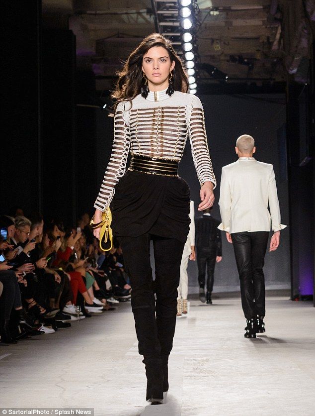 2DFEA38700000578-3298592-image-m-29 1446337619069 34aa6