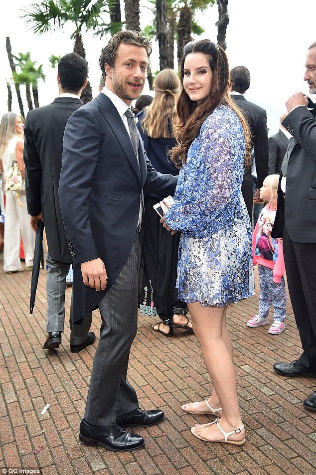 2E5948FF00000578-0-image-a-13 1447260669612 513ba