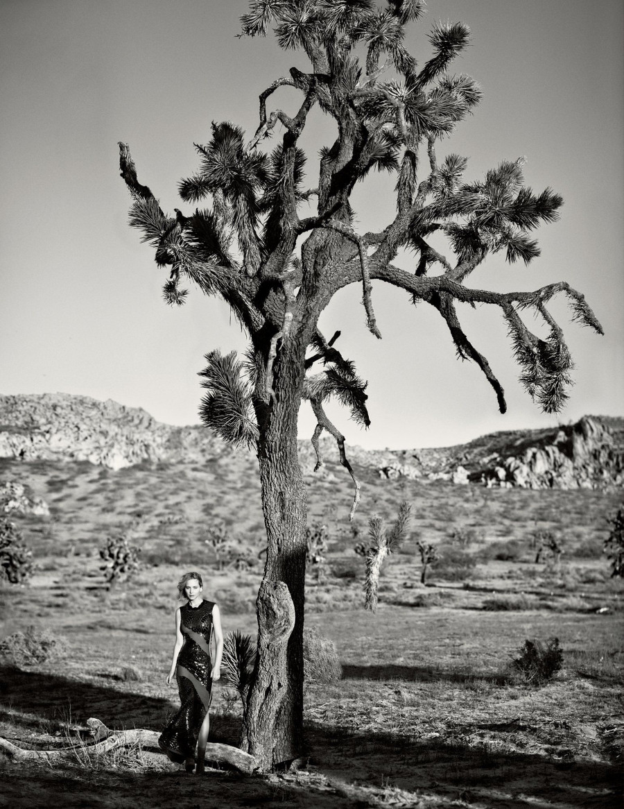 jennifer-lawrence-december-2015-cover-02 52b15