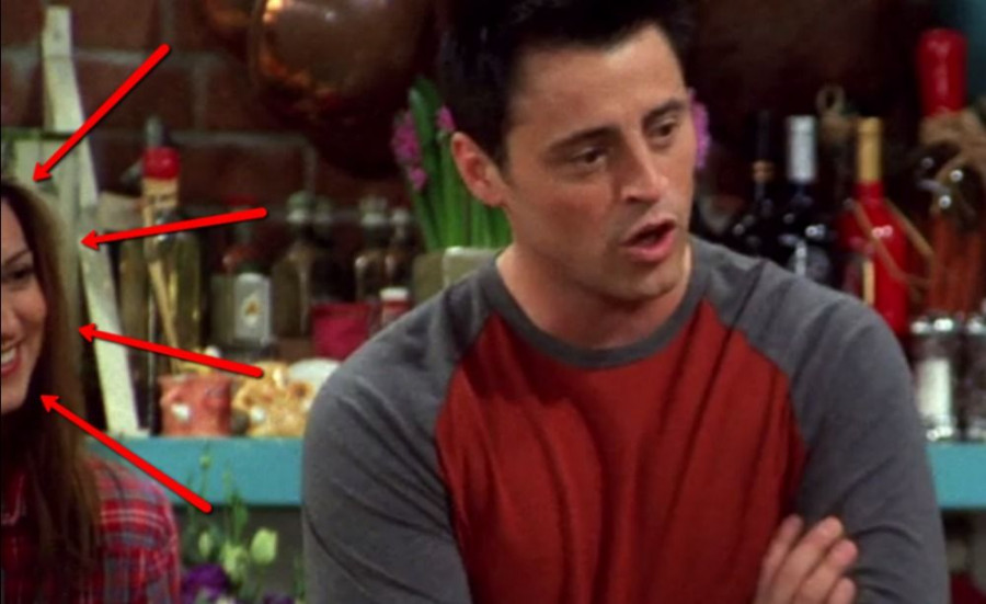 gallery-1447391218-friends-mistake-jennifer-aniston-replaced-2 1 ff4e4