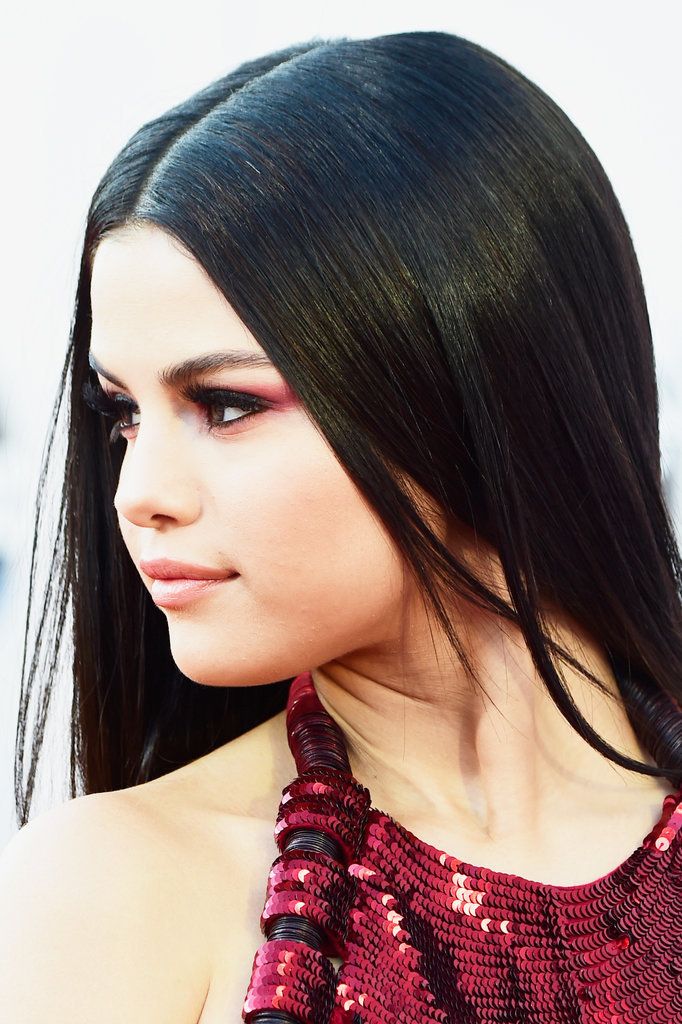 Selena Gomez Eye Makeup American Music Awards 5d478