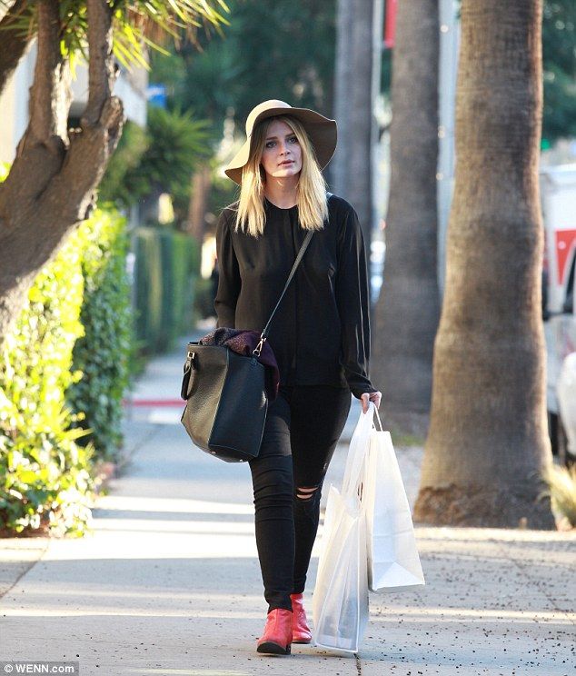 2EC0A36200000578 3332104 image m 21 1448378823197 dfd3d