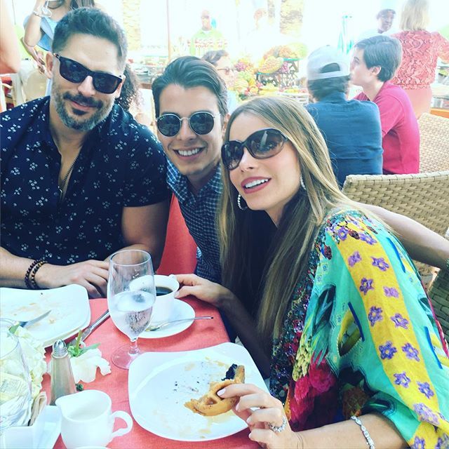 vergara weddingband c13bf