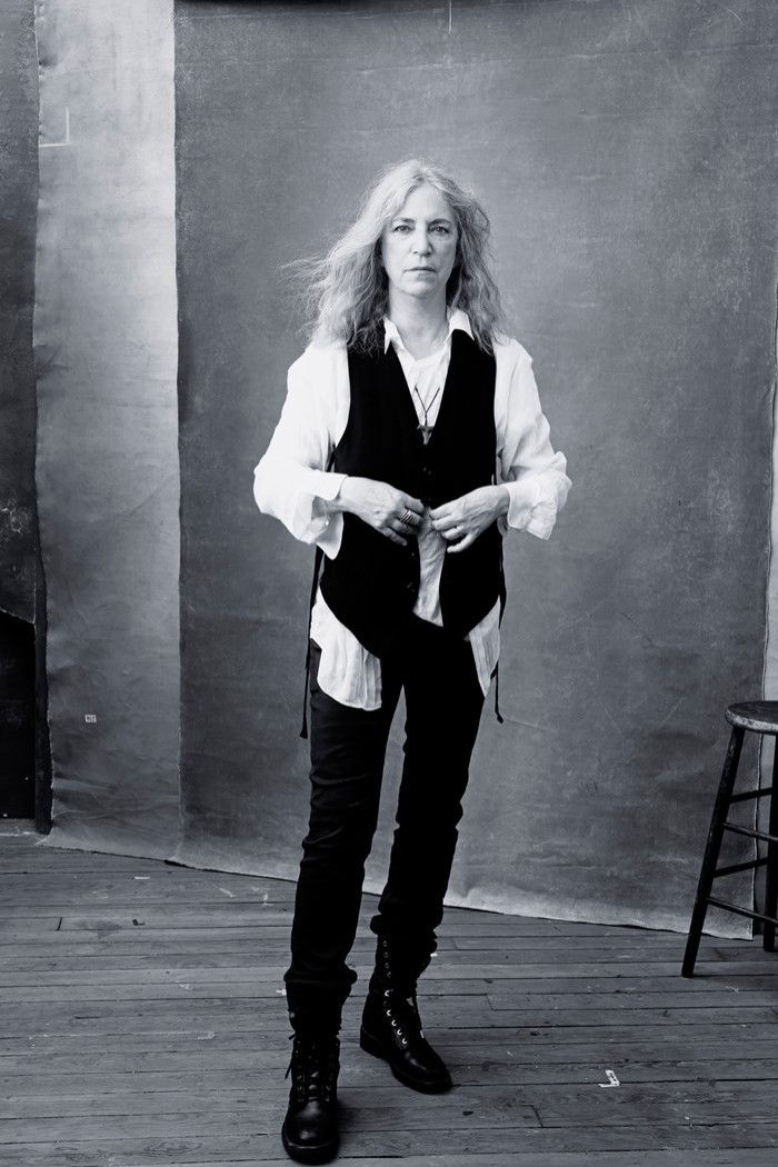 Patti Smith GQ 30Nov15 b 720x1080 700x1050 65061