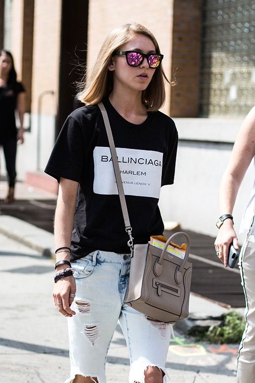 Le Fashion Blog Street Style Mirrored Sunglasses Ballinciaga Graphic Tee Distressed Jeans Via A Love Is Blind Close Up 91272