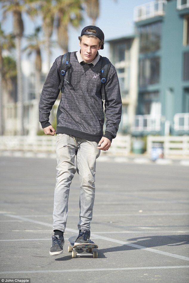 2F3FB8BF00000578 3355088 image a 14 1449867956946 aa927