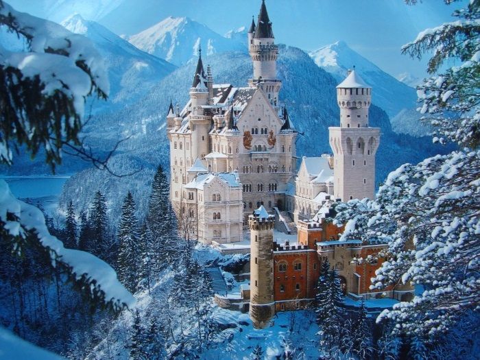 Neuschwanstein Castle Germany f4820