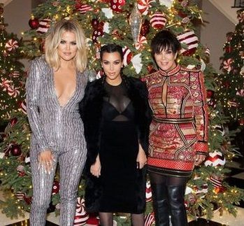 Kim Kris Khloe Kardashians Kristmas Eve party 7f9e8